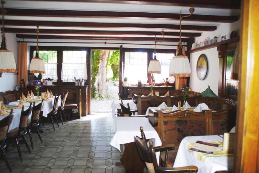 Hotel Gasthof Zur Post Wolfegg Ngoại thất bức ảnh