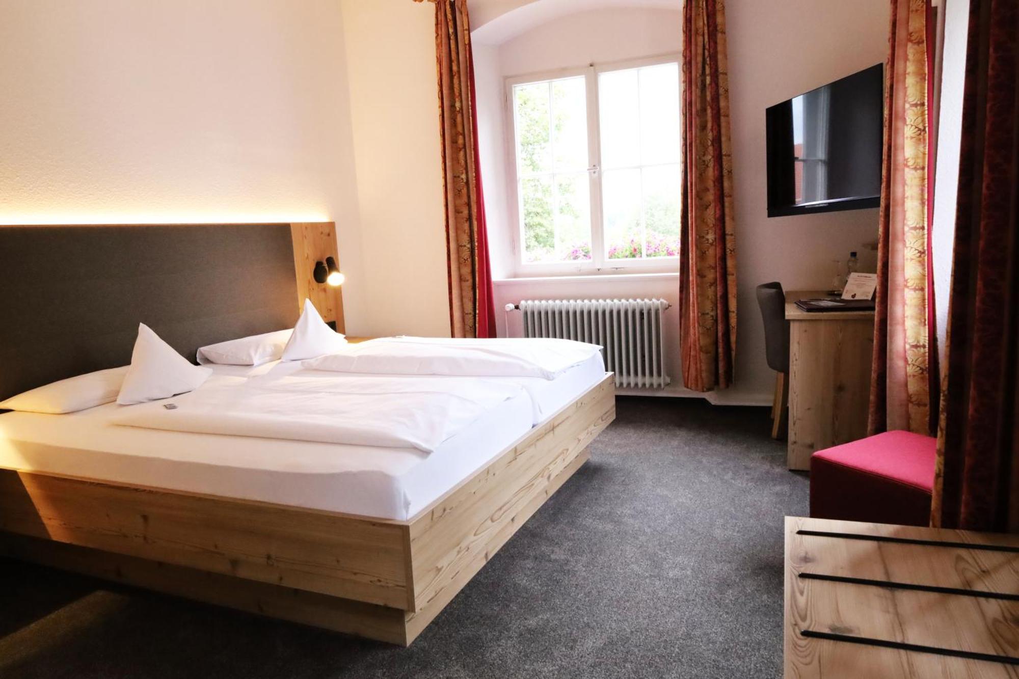 Hotel Gasthof Zur Post Wolfegg Ngoại thất bức ảnh