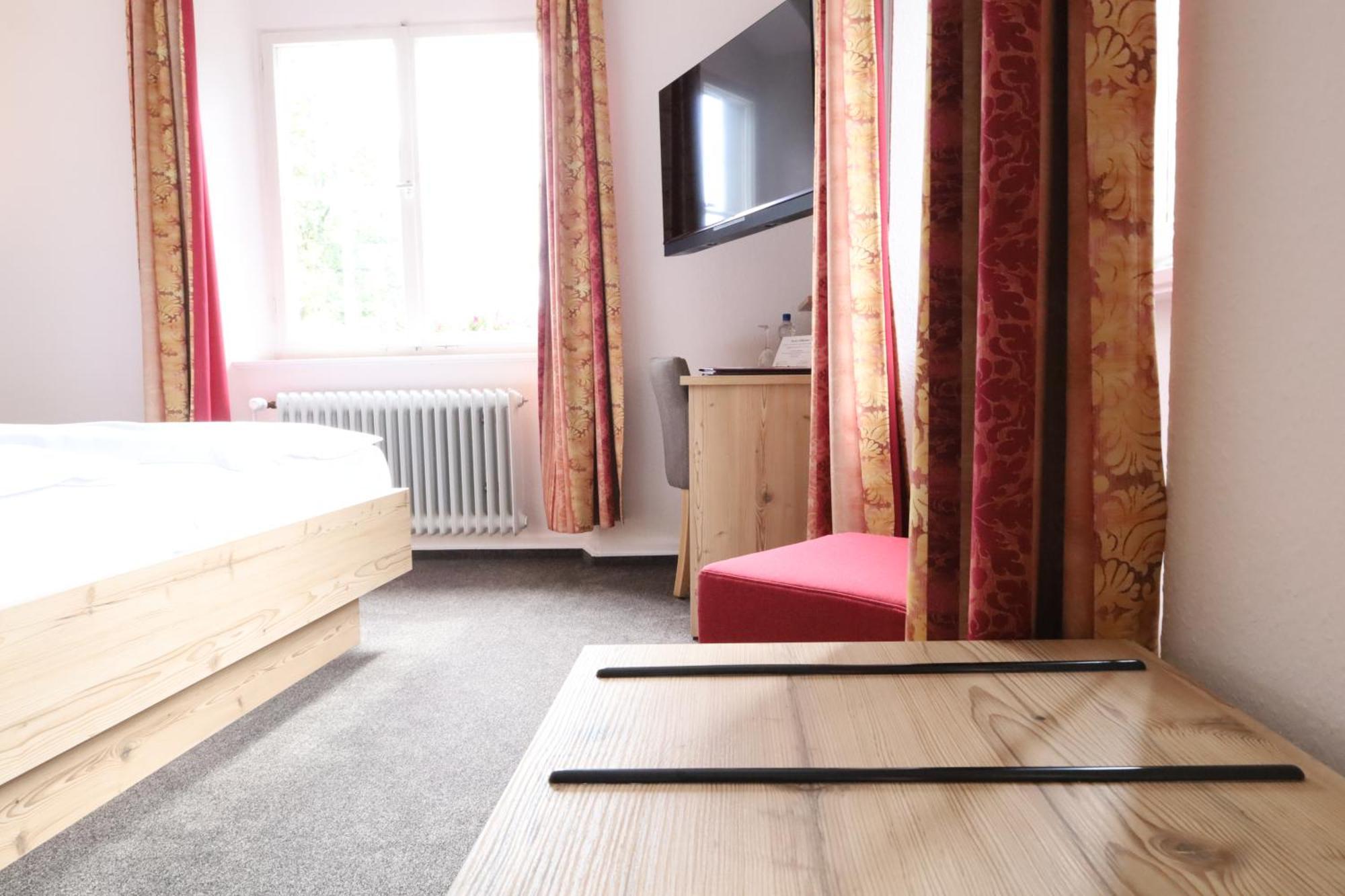 Hotel Gasthof Zur Post Wolfegg Ngoại thất bức ảnh