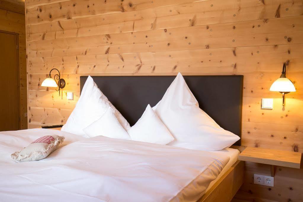 Hotel Gasthof Zur Post Wolfegg Ngoại thất bức ảnh